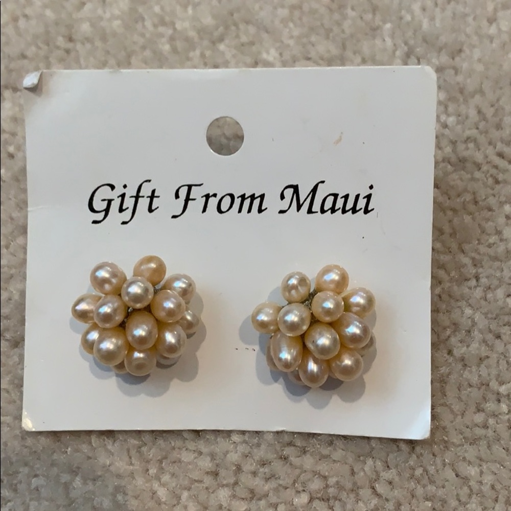 Brand new costume pearl cluster earrings